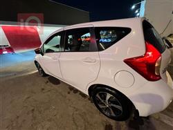 نيسان فيرسا